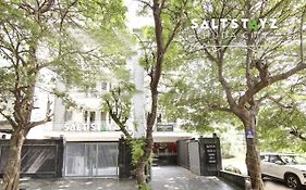 Saltstayz Select - Near Millennium City Centre